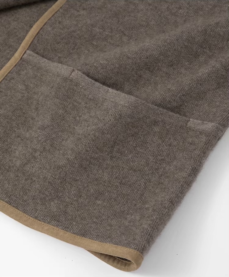 Women’s woman womens petite-, tall-, plus-, size Light Luxury High-quality Minimalist LP Knit Cashmere Blend Elegant Winter commute wfh office workwear evening party v-neck button close patch pockets sweater cardigan Jacket outwear Outerwear jackets in coffee brown with orange trim color