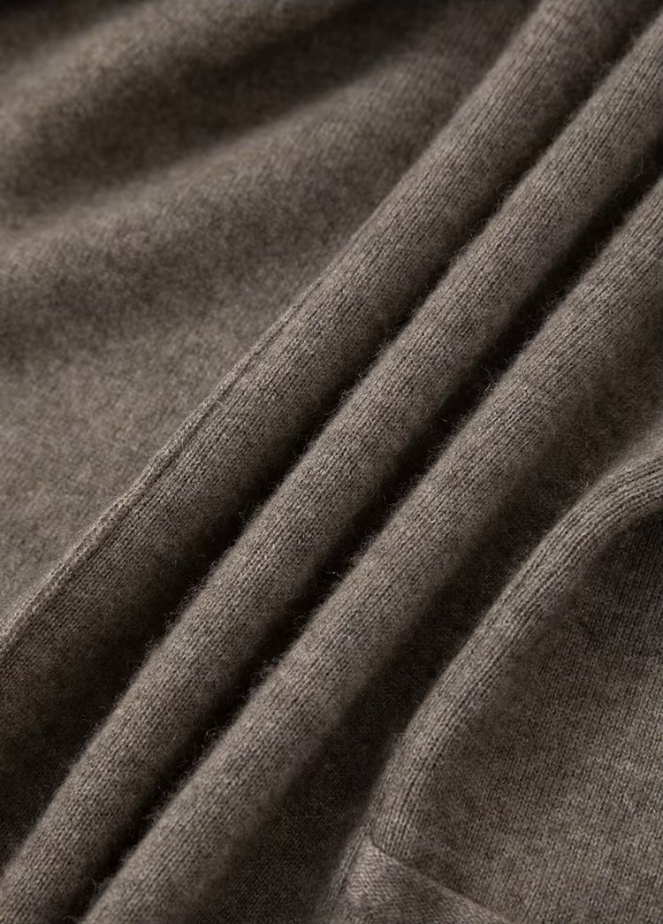 Women’s woman womens petite-, tall-, plus-, size Light Luxury High-quality Minimalist LP Knit Cashmere Blend Elegant Winter commute wfh office workwear evening party v-neck button close patch pockets sweater cardigan Jacket outwear Outerwear jackets in coffee brown with orange trim color