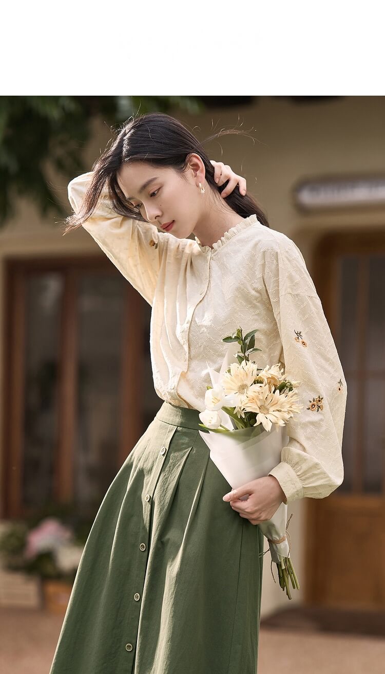 Embroidery Ruffled Shirt  Women’s Spring Floral Embroidered Ruffles Fashion Leisure Female Long Sleeve Chic Comfortable Casual Blouse Tops Plus size Shirts for Woman in Green