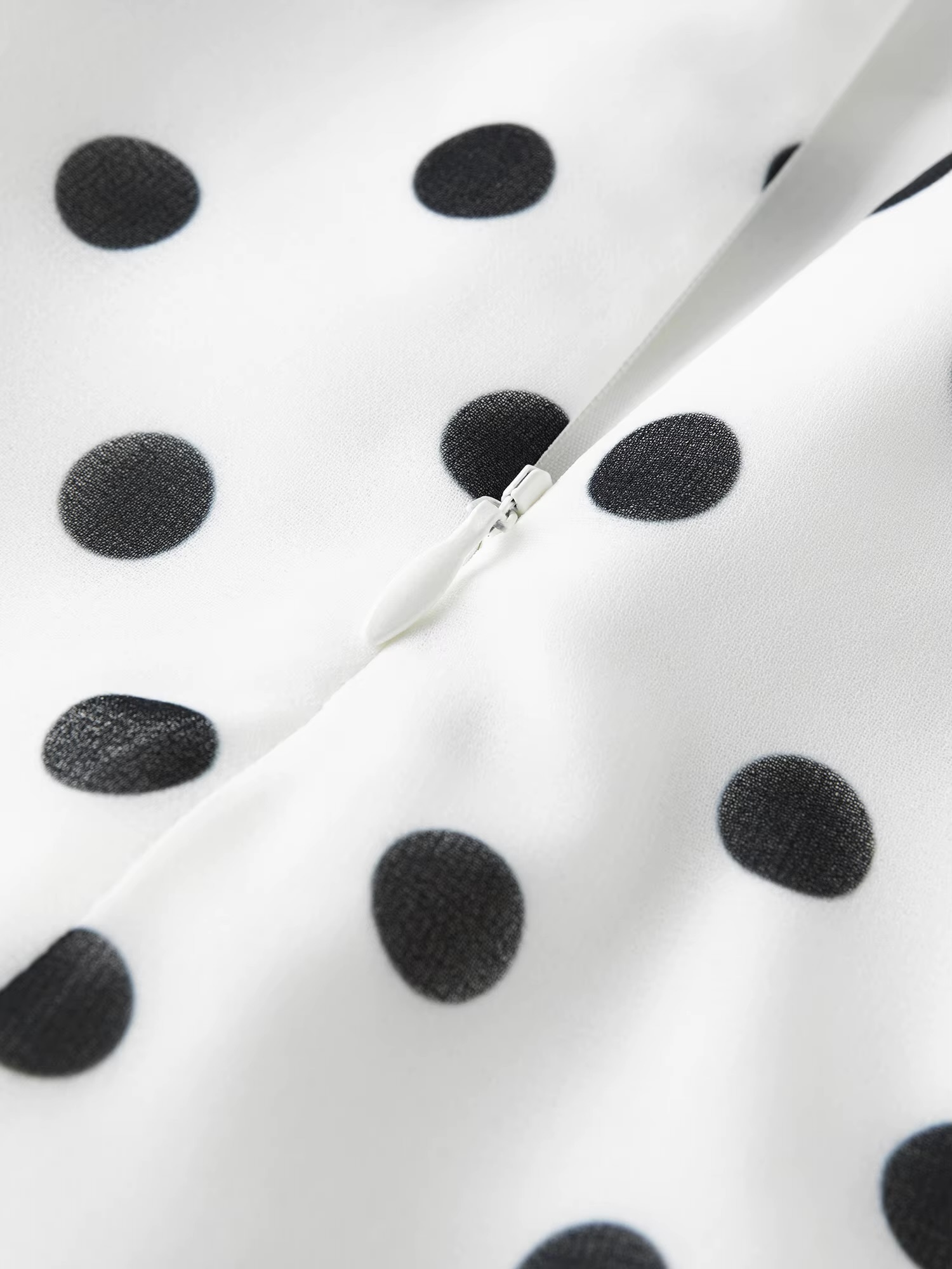 Women’s woman womens petite-, tall-, plus-, size High rise waist A-line Short Coquette Style, Flared Y2K Retro Party Polka Dot Mini Skirts Office commute wfh workwear clothing in white with black