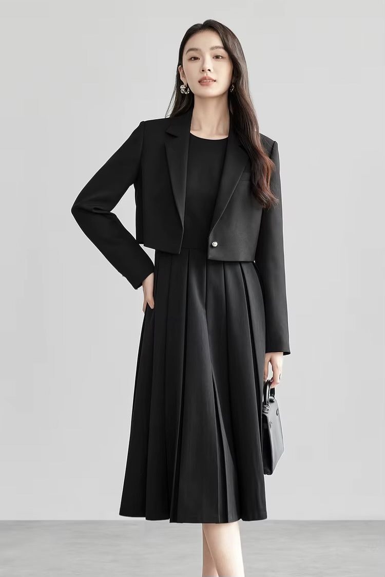 Crop Blazer   Women’s straight notched turn-down collar neck long sleeves with triple (3 three) button cuffs cropped single button blazers for woman Office Lady wfh workwear womens Spring outwear Fashion evening party petite-, tall-, plus-, size outerwear Jackets in black #151X57379