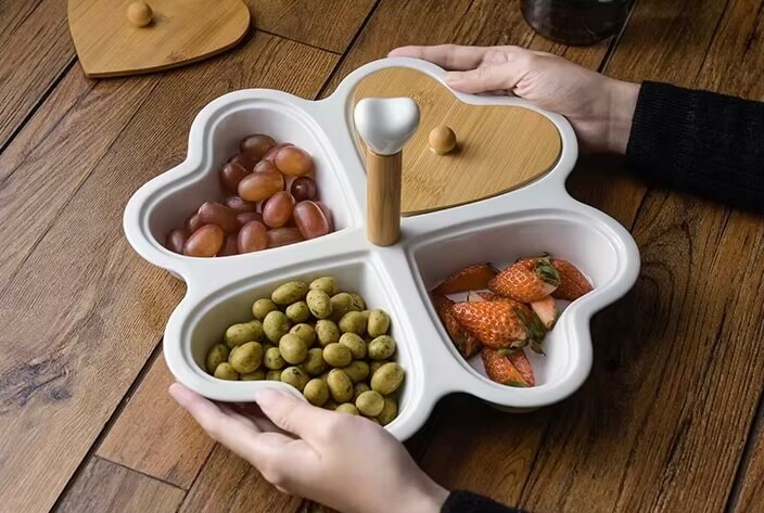 Rotatable Love Heart Shaped Ceramic Plates Snacks Bowl Set Dessert Plate bamboo Wooden Fruit Dish Dinner Porcelain Cake Tray Food Tableware Platters serveware in white with natural light wood