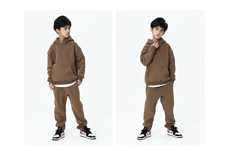 Fleece Sweatshirt  Winter Boys Girls Hoodies Thick Warm Cotton Pullover Tops for Children Solid Casual All-match School Teenage Kids Clothes Sweatshirts for Boy Girl in brown