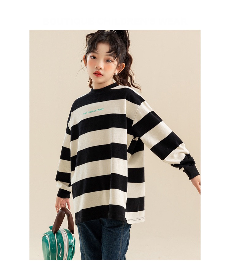 Striped Sweatshirt  Girls Long Sleeve Round O-neck crewneck Spring Autumn Casual T-shirt for Kids Fashion All-match Sweatshirts Teen Children Clothes in Black White