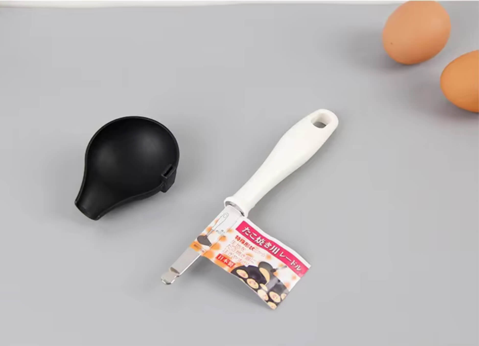 Anti-scald Tip Spoon  Japanese serving soup spoons Home cooking Takoyaki Meatballs crooked mouth long handle scoop Kitchen cooking service preparation serveware tools
