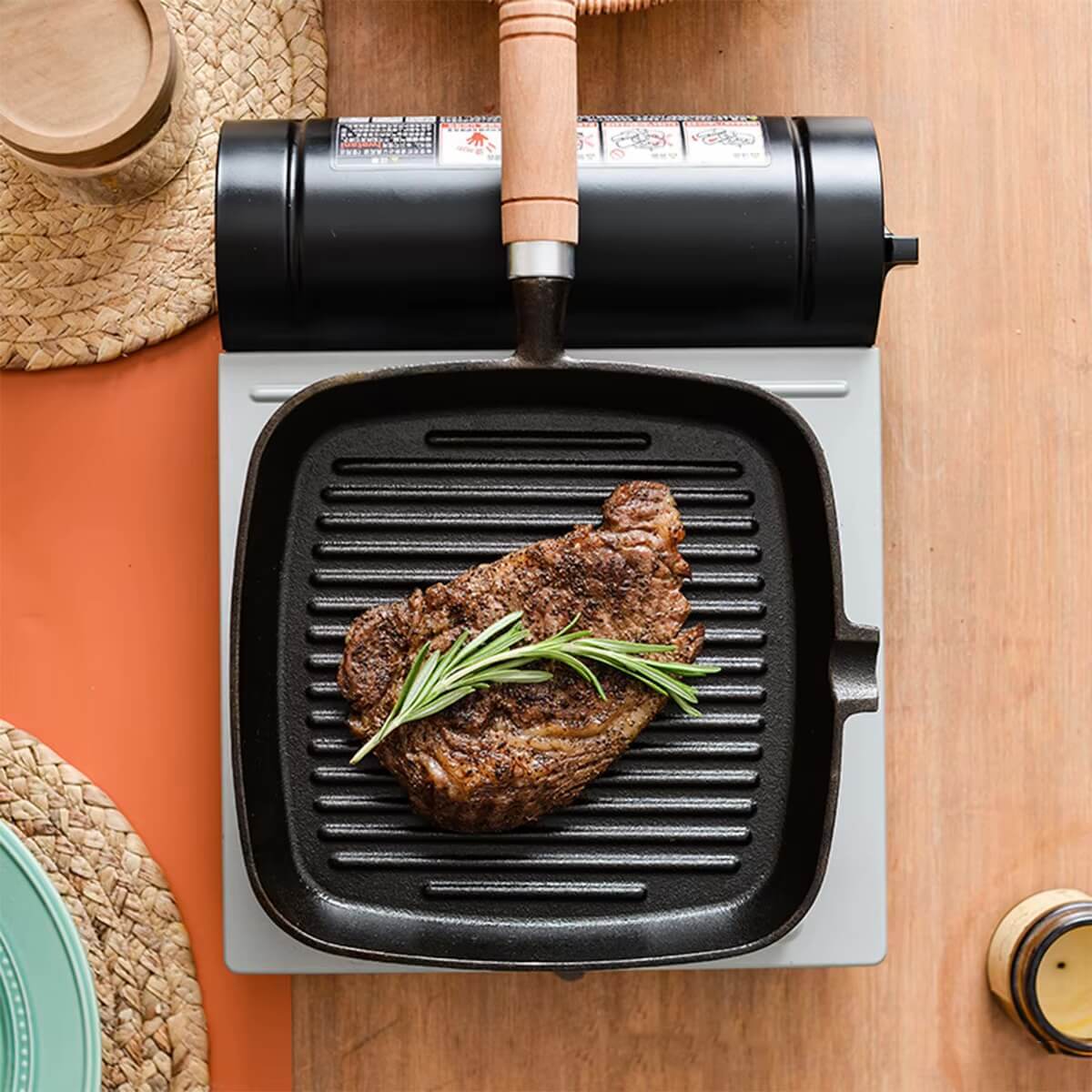 Cast Iron Griddle Frying Pan Uncoated non-stick cooking pots Home kitchen Cookware 24cm Steak frying pans miteigi mi festival gig gear Camping Bbq Barbecue cookware with hang hook in charcoal gray grey wood 