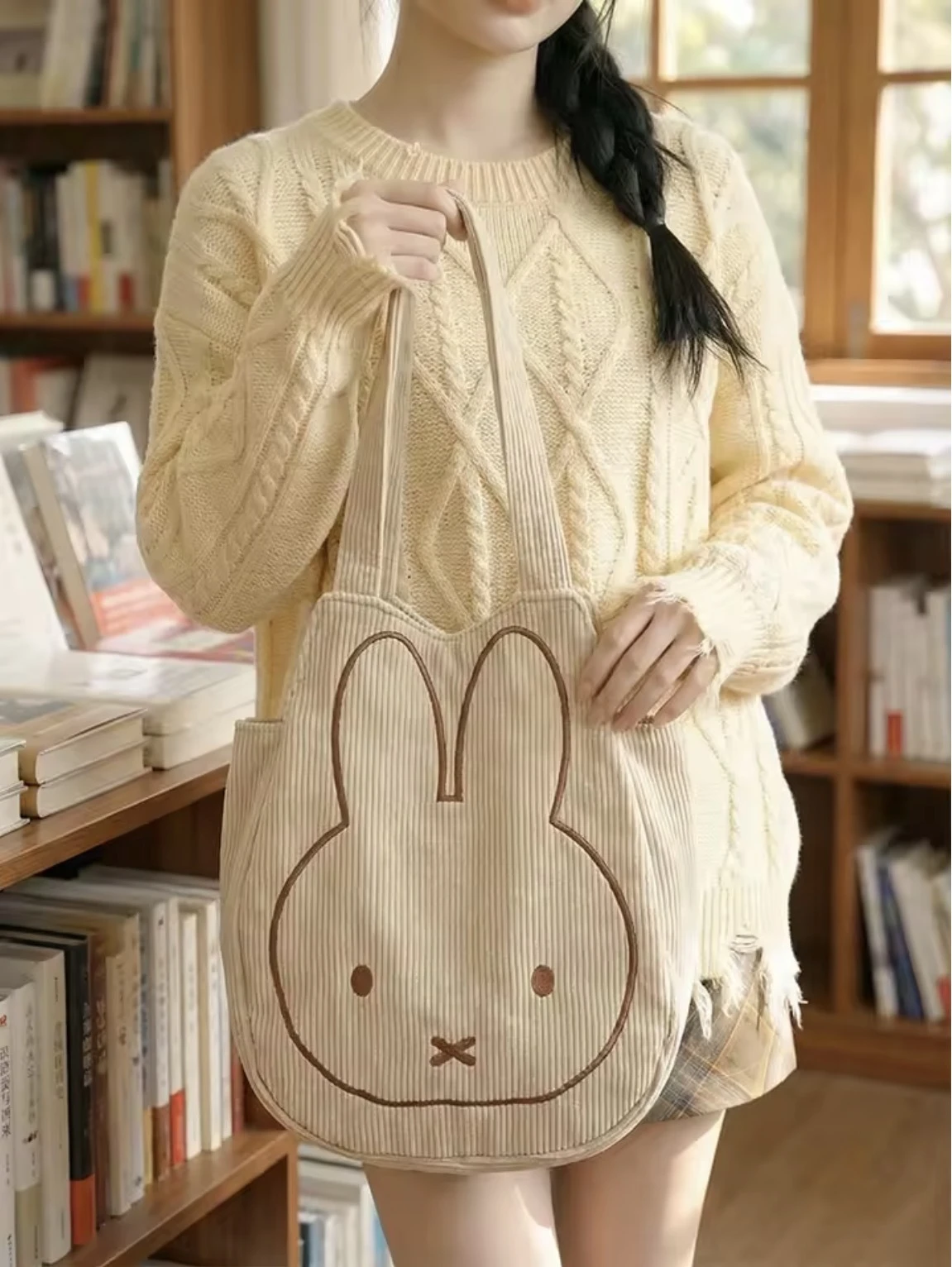 Women’s woman womens Men’s man mens Unisex Genflex Gender Neutral Genderfluid Kawaii design Summer Miffy handbag cute canvas bag cute large capacity multi-purpose commuting shoulder bag summer for girl Gifts with shoulder strap Vacation Beach Tote Party Wedding Evening Party Luxury Design bags in khaki beige color
