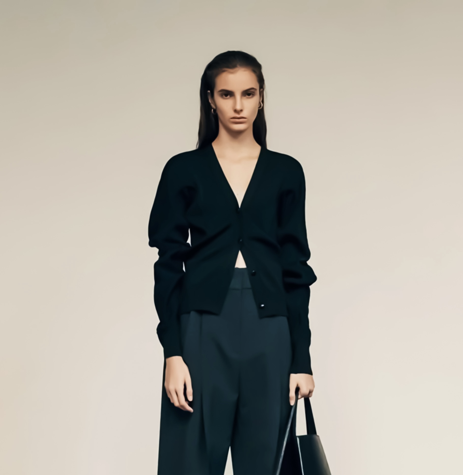 Lightweight SpunSoft Cardigan Women's Slightly cropped Casual V-neck Single Breasted button-up Long Sleeves Knitted Sweaters womens workwear Tops Cardigns for woman in black LowClassic Autumn winter Spring fashion season