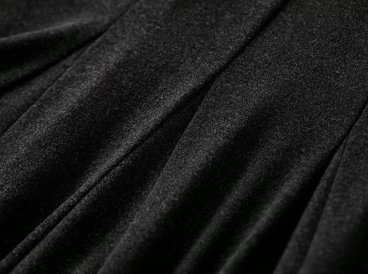 Patchwork Knit Boatneck Dress    Women’s elegant A-line round crewneck U-neck long sleeves top button-up folds knitted natural waistline mid-calf dresses for woman in black with white collar trim Simple Fall Autumn Spring womens crew neck party lady office wfh workwear outfits #143L56587