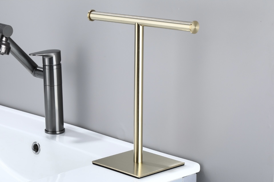 Free-Standing Towel Rack    Movable Hand Holder paper towels holders 304 Stainless steel bath stands Bathroom linen face cloth hangers Vanities countertop vanity linens display organizers racks in golden color