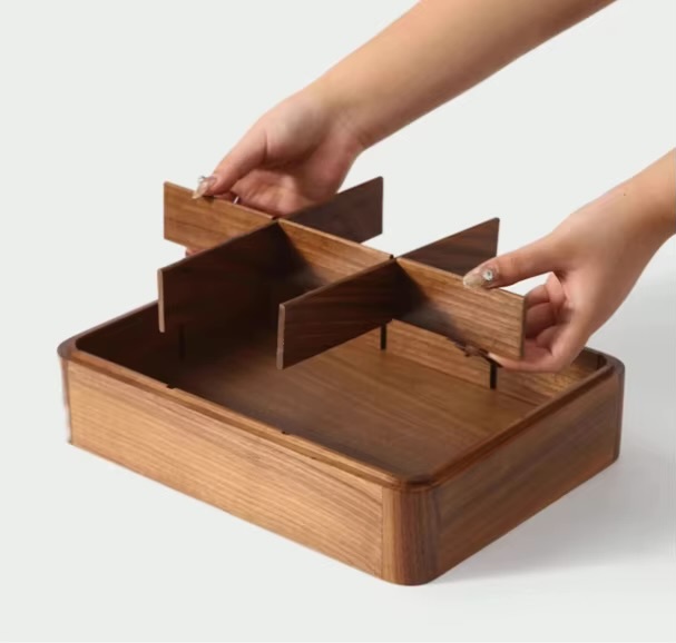 North American Black Walnut Fruit Living Room Coffee Table Home High-end Exquisite Lattice Solid Wood Fruits Bowl Box Decoration Cuisine Simple Dining Tableware Breakfast dessert Dinnerware Boxes Bowls in brown solid design with transparent clear glass framed lid 