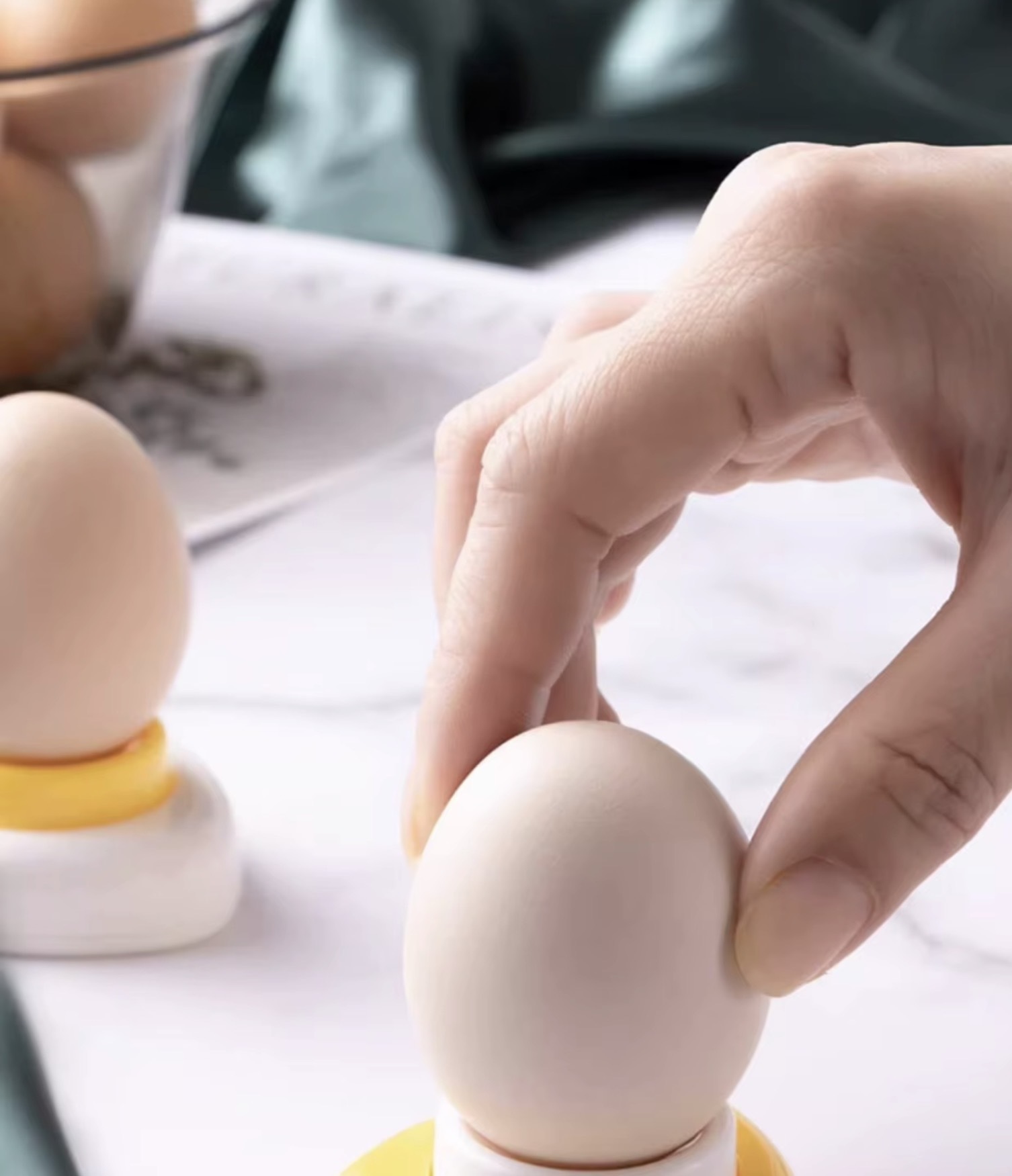 Kitchen Egg Hole Punch Kitchens Accessories Cracker Piercing Practical utility Accessories Gadget Cooking Tools gadgets in white with yellow