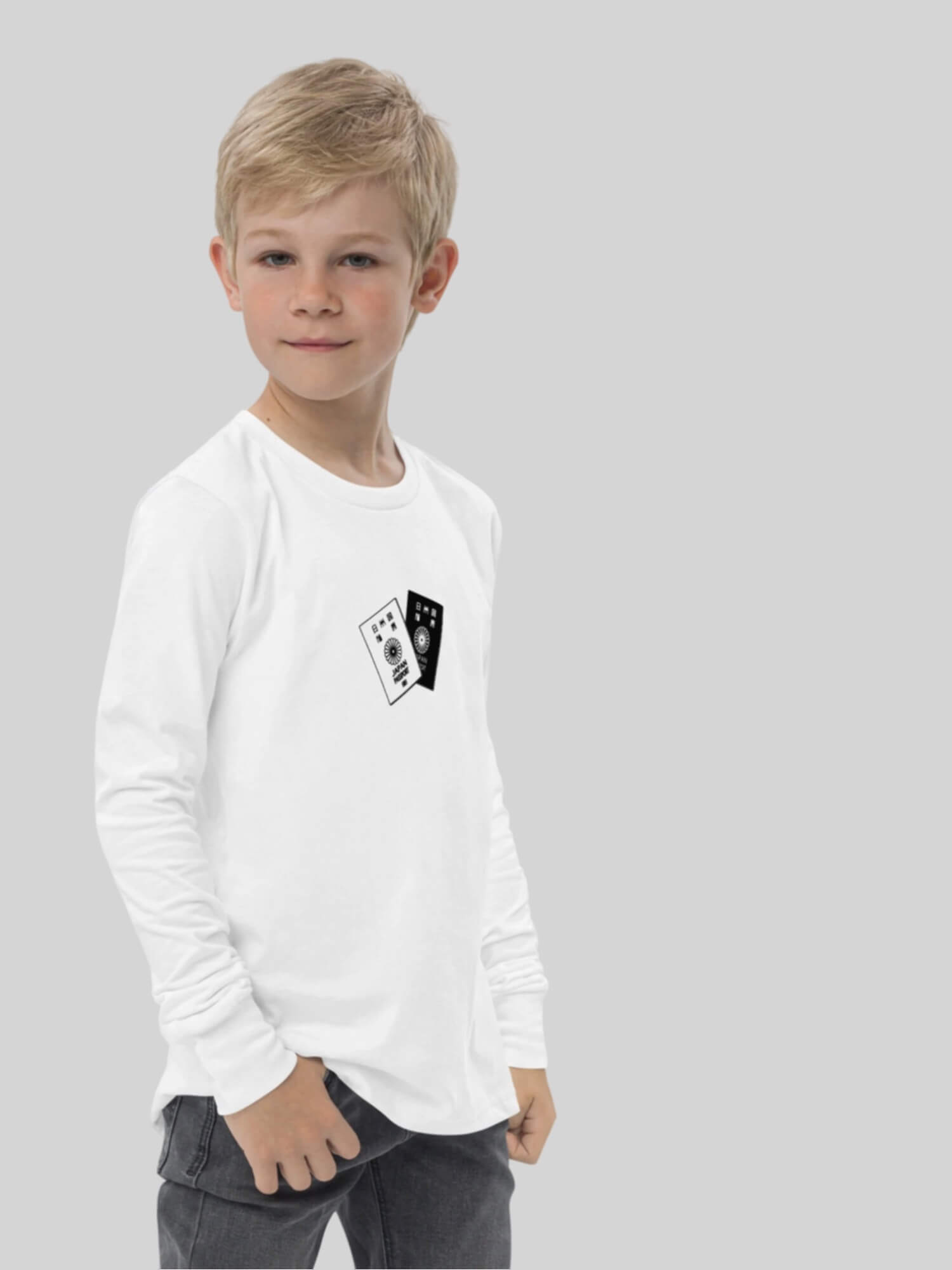 Kids Long Sleeve Crewneck T-Shirt white     Boys long sleeves 100% cotton crewneck T-shirts with Japanese black and white passport graphic round o-neck Tees children’s crew neck Tops