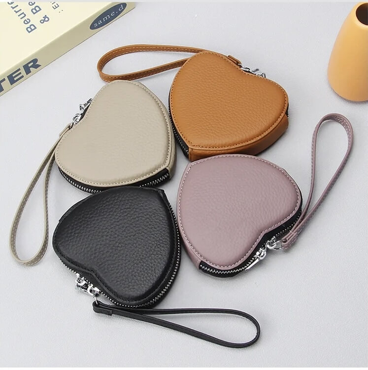 Genuine Leather Heart Coin Bag  for Women Cute Children's Handbag money Change Wallet Designer Original zip lock Purse coins Kawaii Wallets Purses with carry strap for Girls in Black