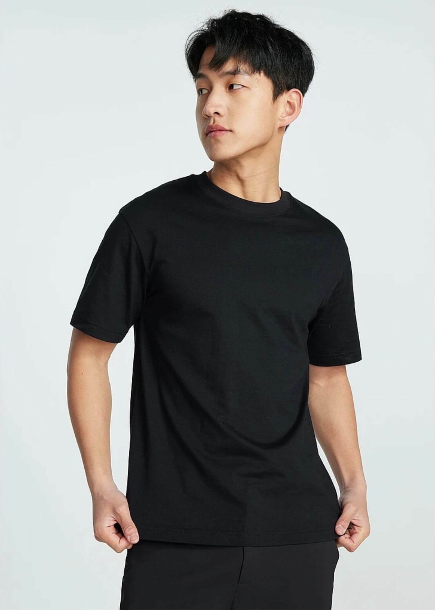 Classic Crewneck T-Shirt black  Men‘s Short Sleeves round crew neck 100% Cotton broadcloth Summer Fashion Comfort Tee Multi Color Tops O-neck T-shirts for man Mens petite-, tall-, plus-, size Meters bonwe Basic Solid Color High-Quality Brand