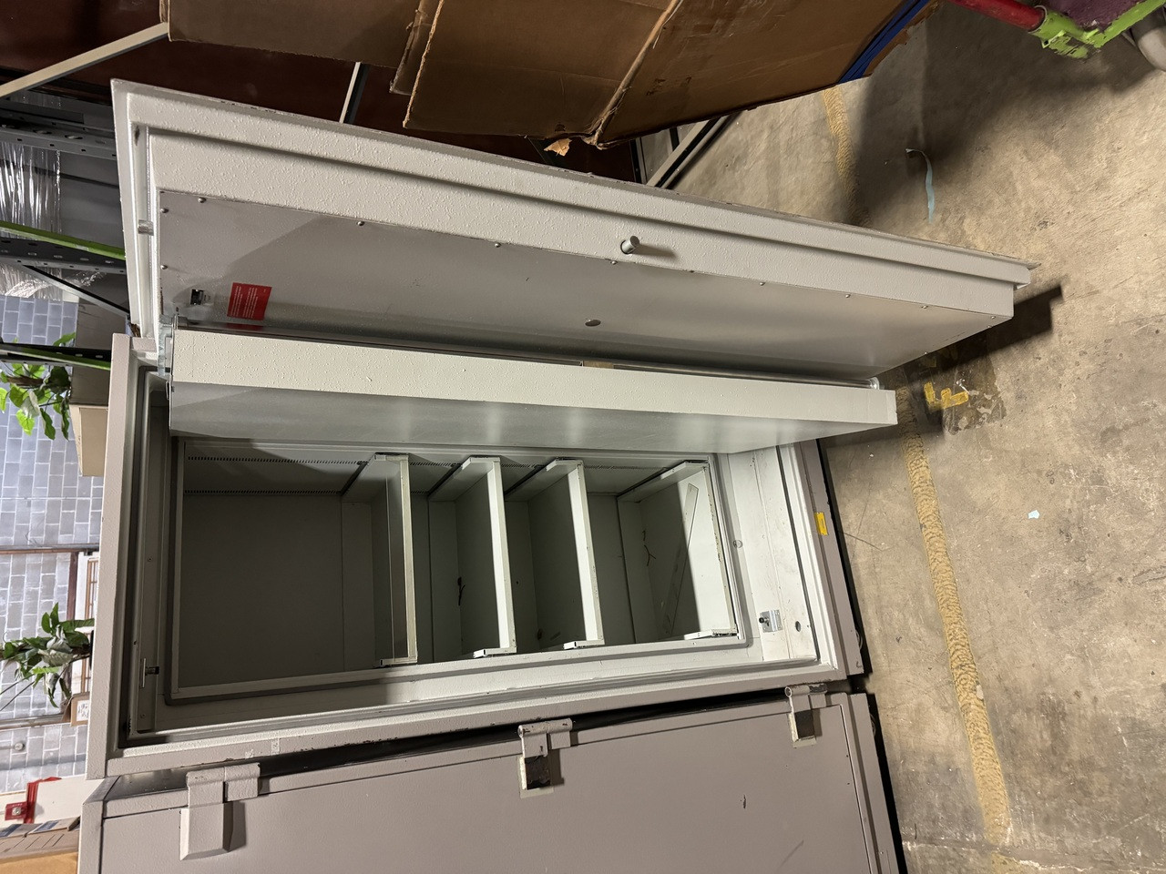Gray Schwab Fireguard 2557CTS Vault Safe