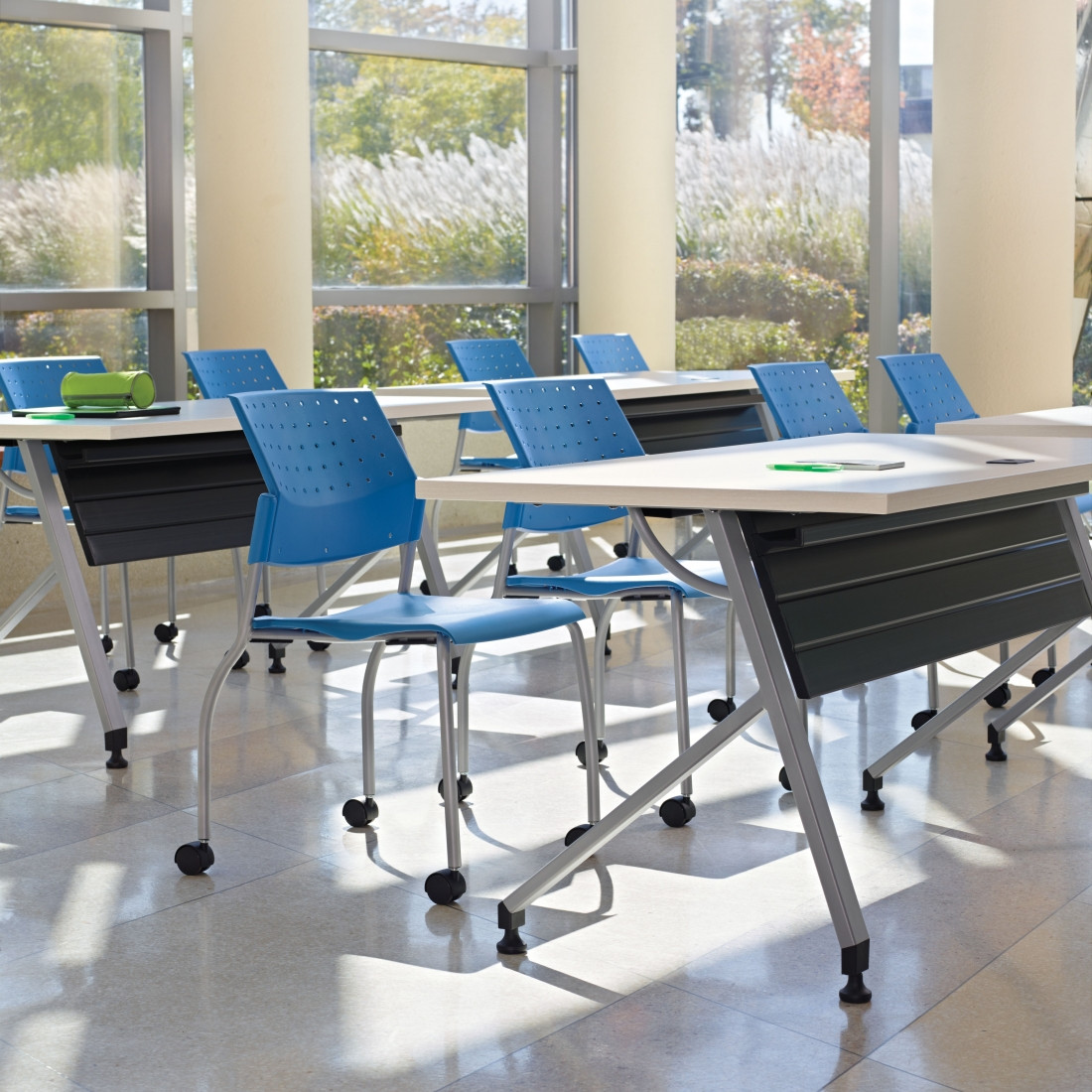Junction™ Tables