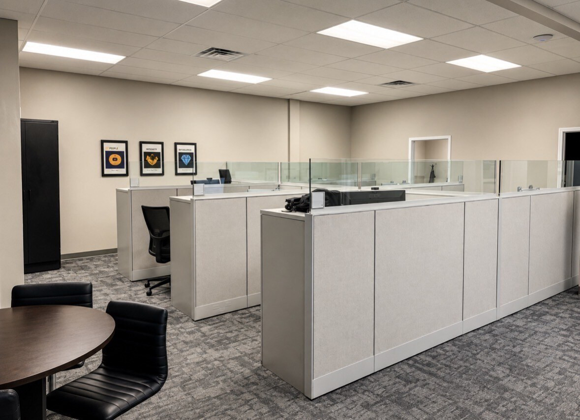 StrategiCom office expansion with premium pre-owned Knoll workstations in O'Fallon Missouri