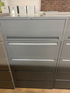 Steelcase 5-High Lateral file Cabinet W42''