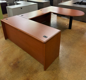 Cherry Laminate U-Shaped Rounded Peninsula End