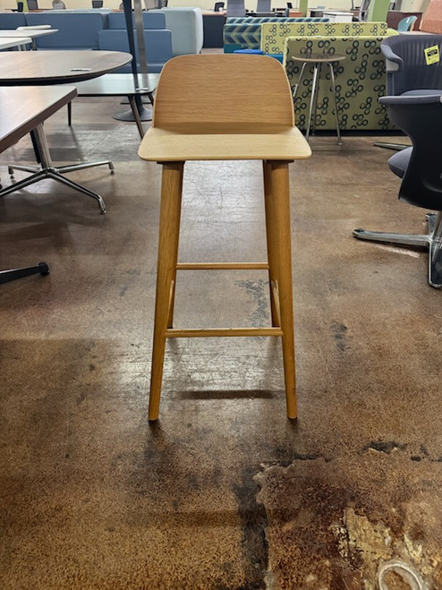 Natural Oak Bar-Stool