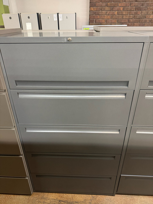 Steelcase 5-High Lateral file Cabinet W42''