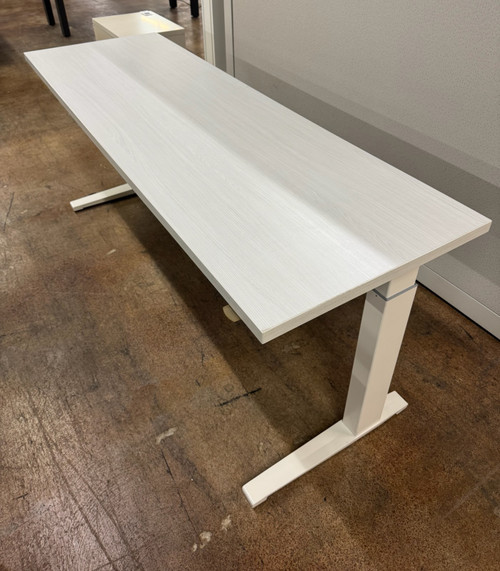 Herman Miller 72'' Sit/Stand Desk