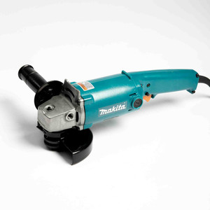 Makita 5-inch Angle Grinder - 9005B - 9 amp 10,000 Rpm Makita 5-inch Angle Grinder - 9005B - 9 amp 10,000 Rpm