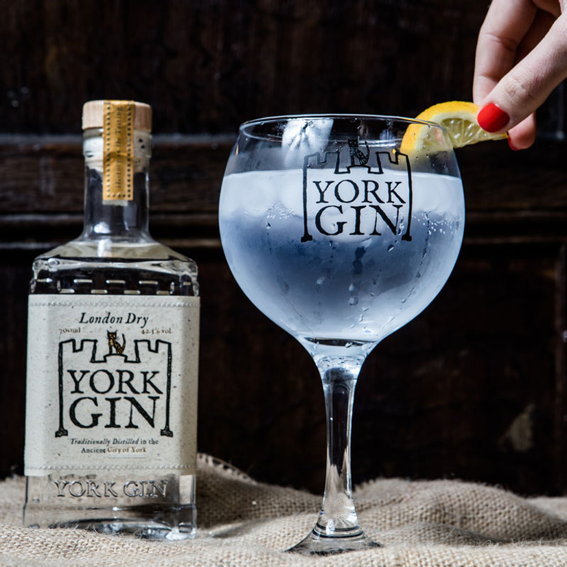 How To Make A Gin And Tonic The Perfect G And T Made Simple York Gin