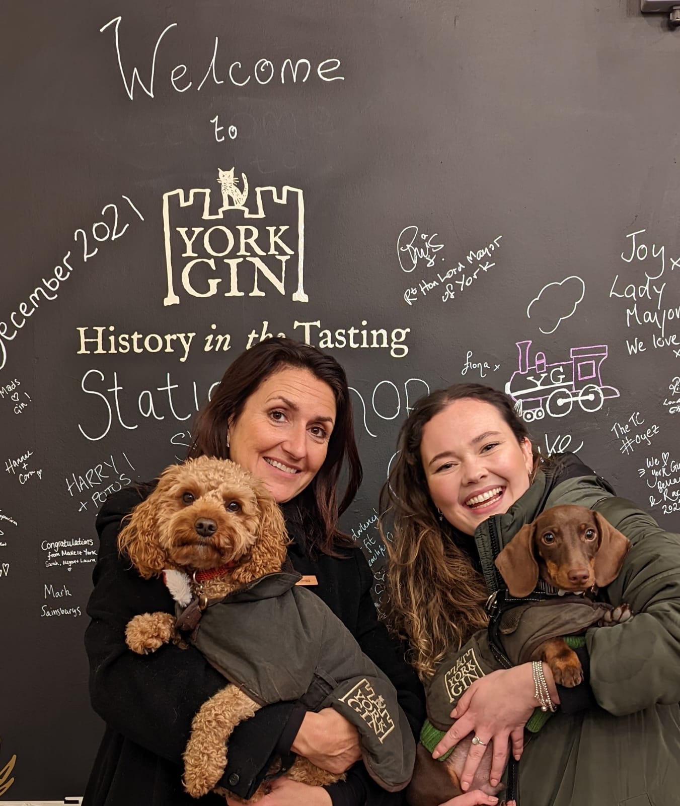 York Gin Railway Shop Officially Opened with Lord Mayor, Sheriff and