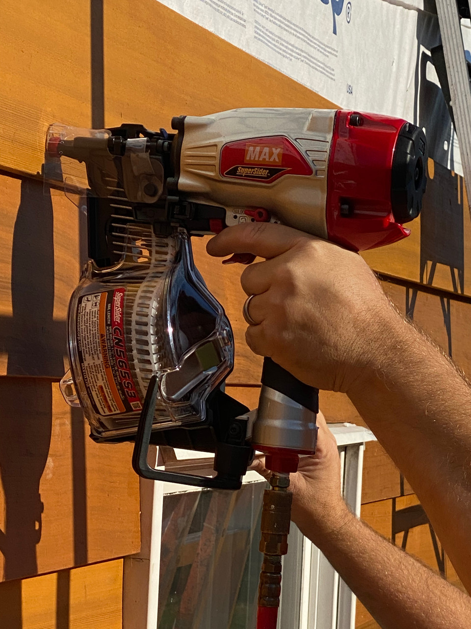 MAX USA SuperSider® Siding Coil Nailer up to 2-1/2