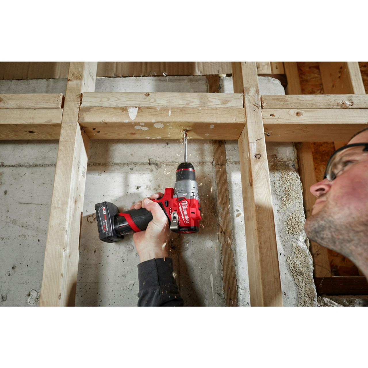 Milwaukee 12v 2024 fuel hammer drill