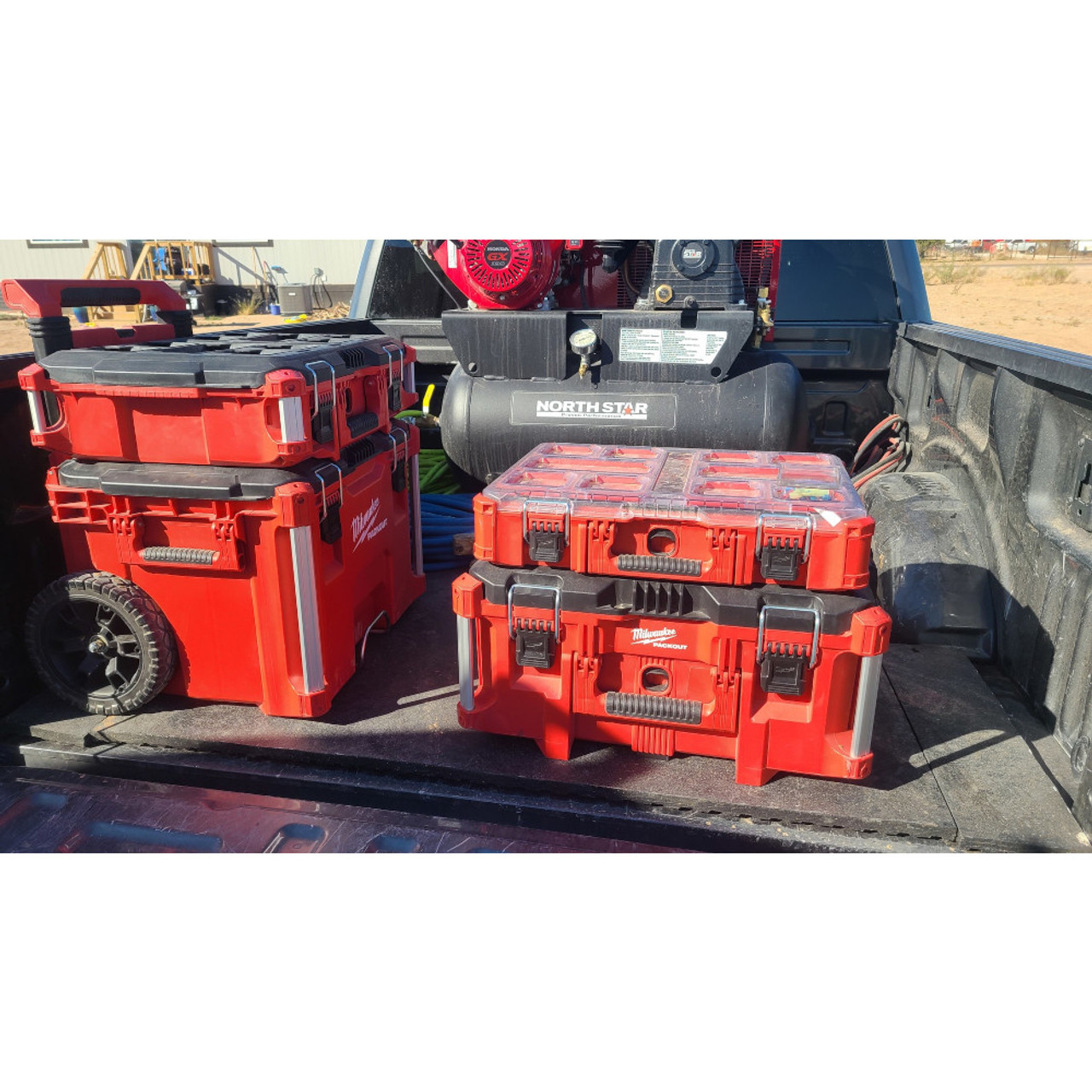 Milwaukee PACKOUT Dual Stack Top Rolling Tool Chest, 250 Lb. Capacity -  Bender Lumber Co.