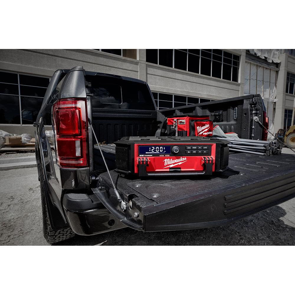 Packout Tool Box Milwaukee Packout With Radio Milwaukee M18