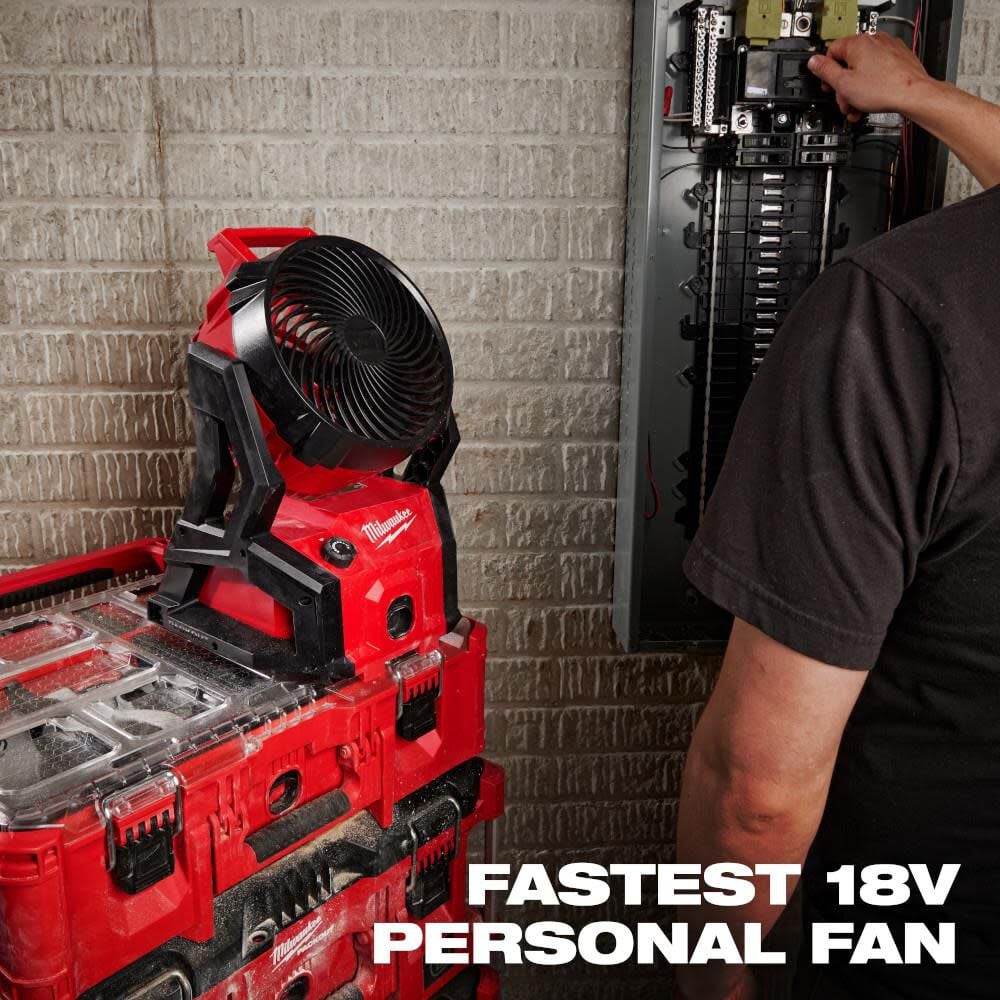 Milwaukee M18™ Brushless PACKOUT™ Fan | Powerful, Portable Cooling