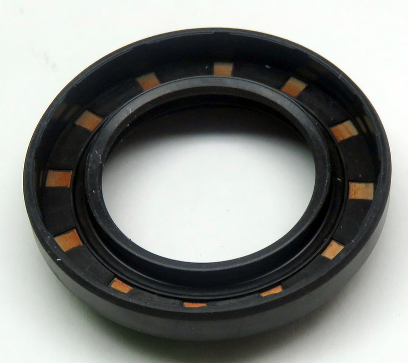 Right Side Axle Metal Clad Seal (27076A) - Cobra Transmission