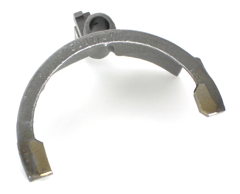 SM465 1-2 Fork - Cobra Transmission