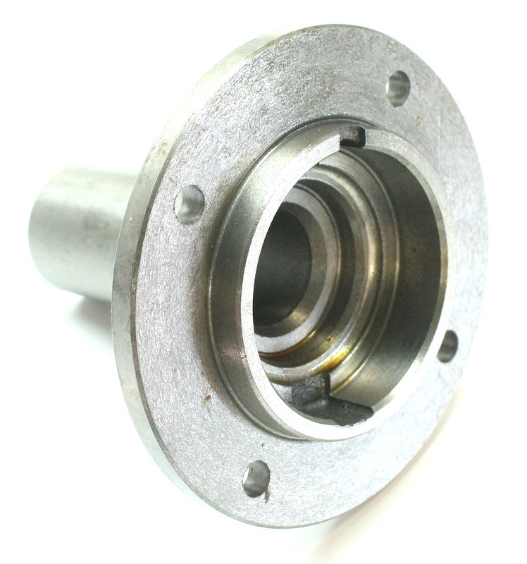 T5 (5 Speed) World Class, Bearing Retainer (346724F) - Cobra