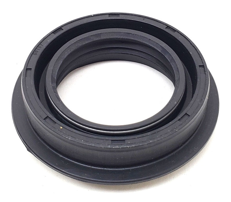seal様おまとめ Borg Warner Transfer Case Seal - 2.760 x 1.825 Inches | BW1345