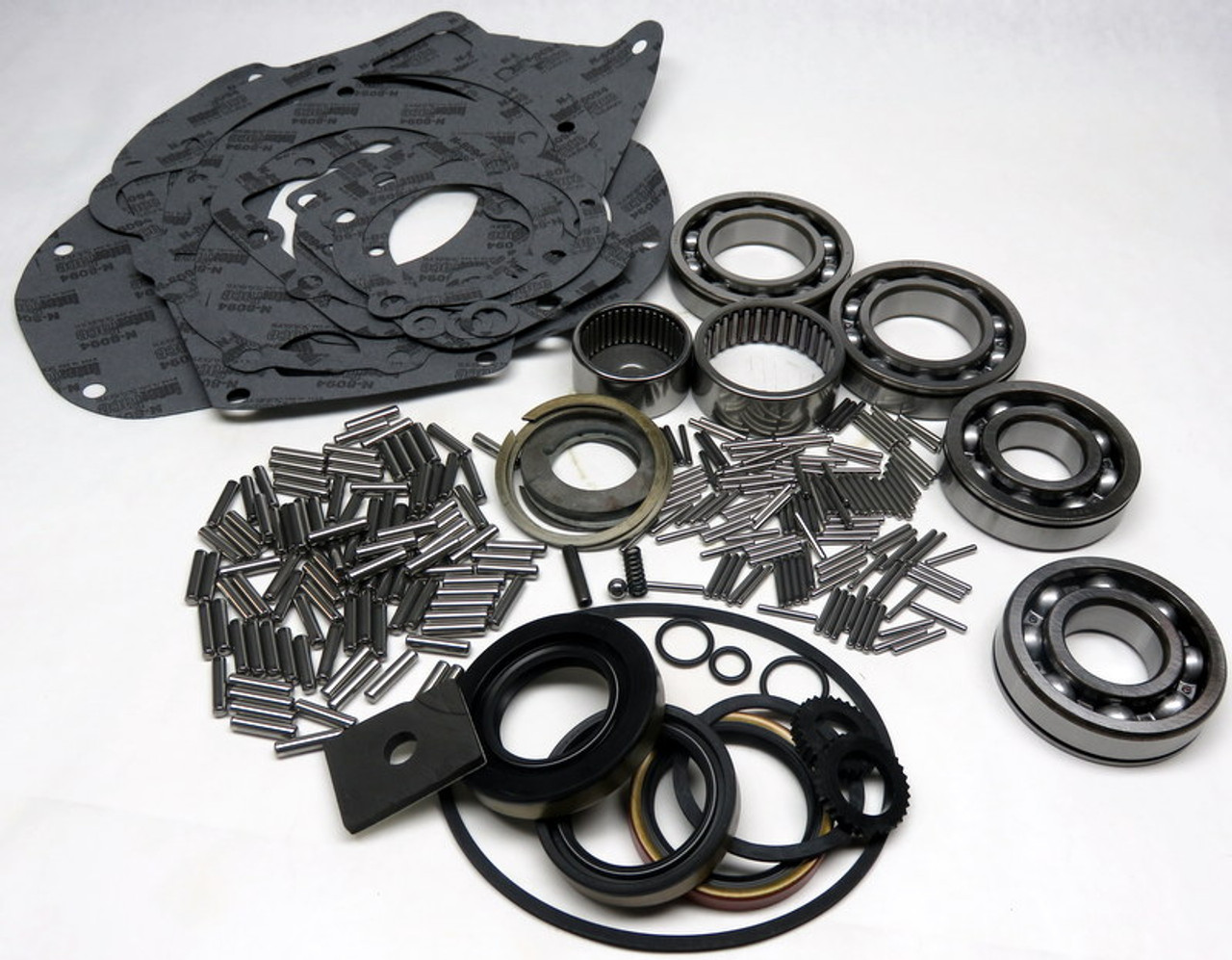 New Process NP203 Transfer Case Bearing, Gasket and Seal Kit Blazer