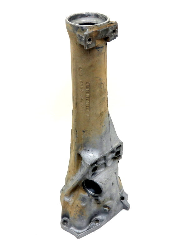 A904 A727 Tail Housing 3681600 Cobra Transmission