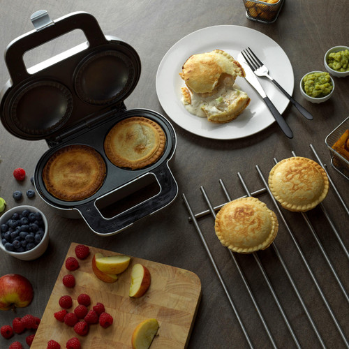 Giles & Posner® Pie Maker, Non-Stick, Deep Fill, Easy Clean | Silver  EK4082G 5054061414608 