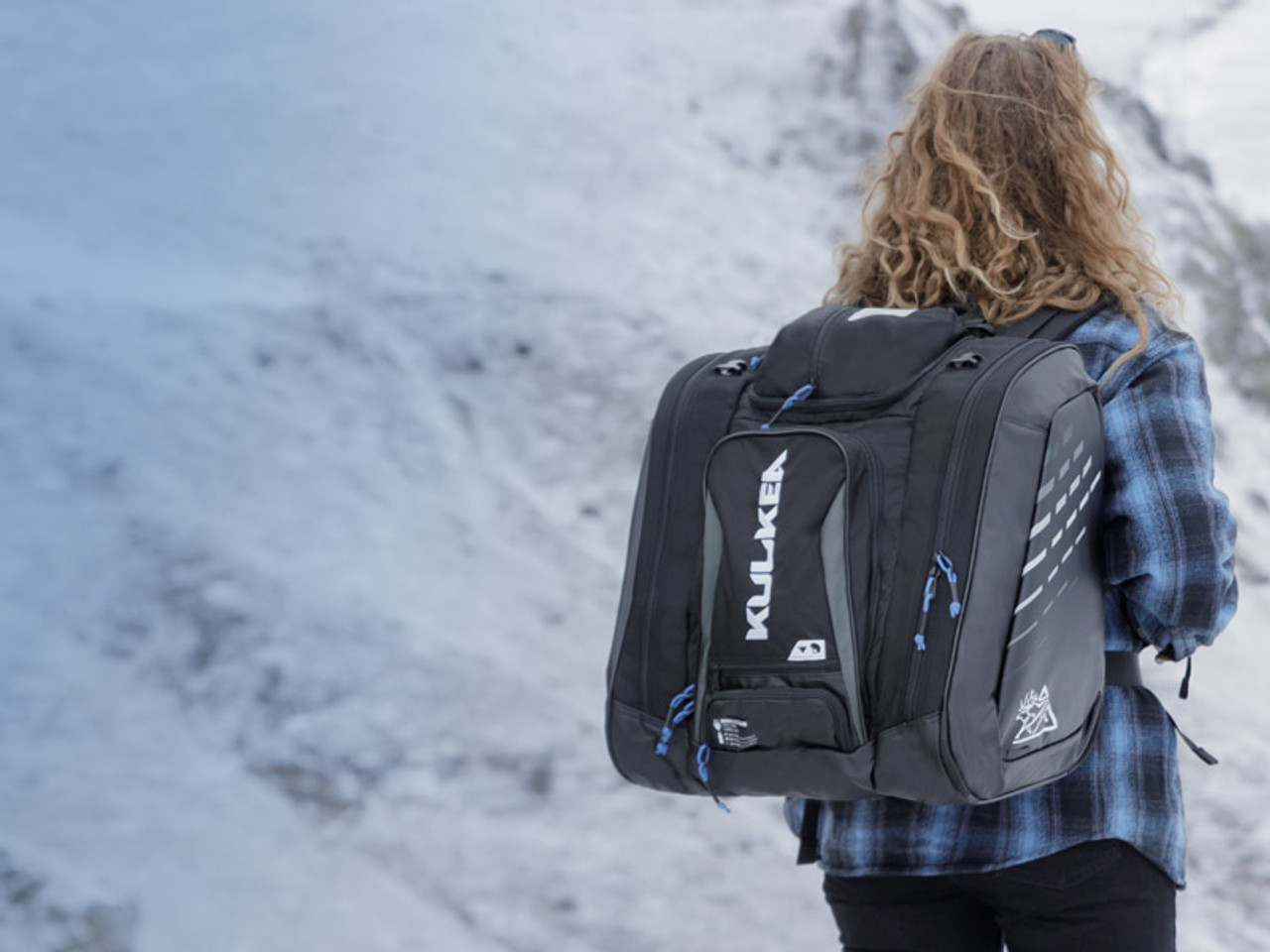 Award-winning heated boot bag technology