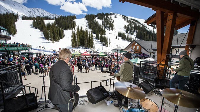 11 Fun Spring Skiing Events 2018