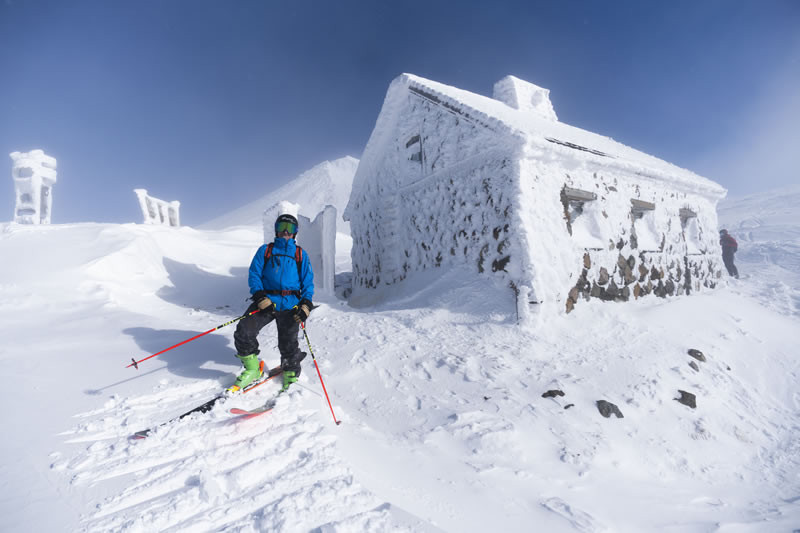 Johnny Egan Comes Full Circle