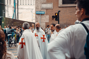 The Meaning Behind the Knights Templar Cross: The Red Cross Explained 