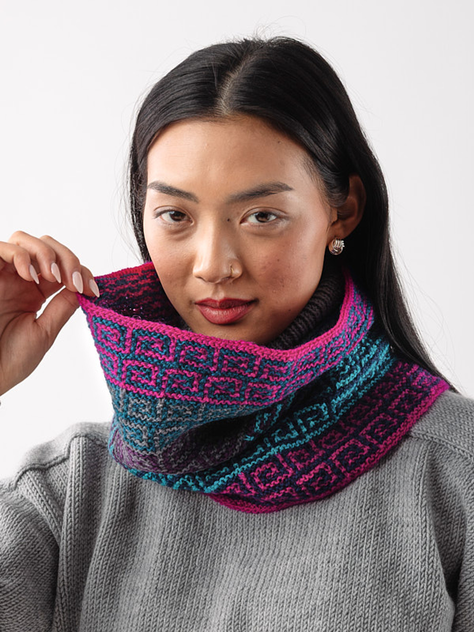 Godey knit in Berroco Lanas Light Mini Color Pack