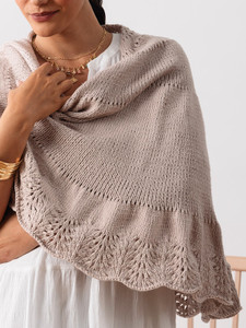 Prairie Rose knit in Berroco Bozzolo