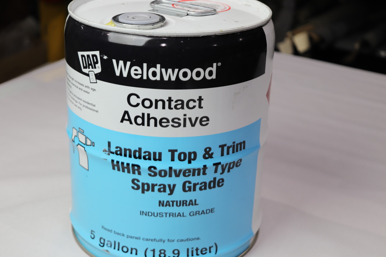 DAP Weldwood Contact Adhesive Top & Trim HHR Solvent Type Spray Grade 5  GALLON