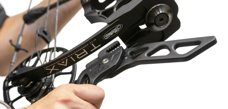 NEW SPLIT•GRIP FOLDING BOW STAND FROM APEX GEAR